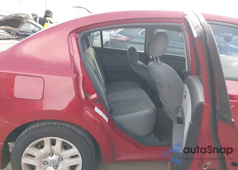 2011 Nissan Sentra 2.0S из США, поврежденный, VIN 3N1AB6AP6BL653826